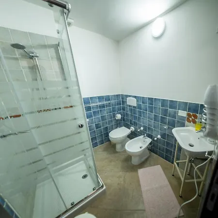 Civico 47 Konukevi Càbras